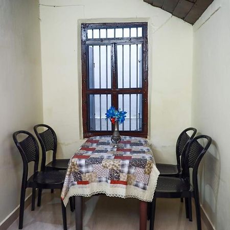 Bobbys Corner Appartement Alappuzha Buitenkant foto
